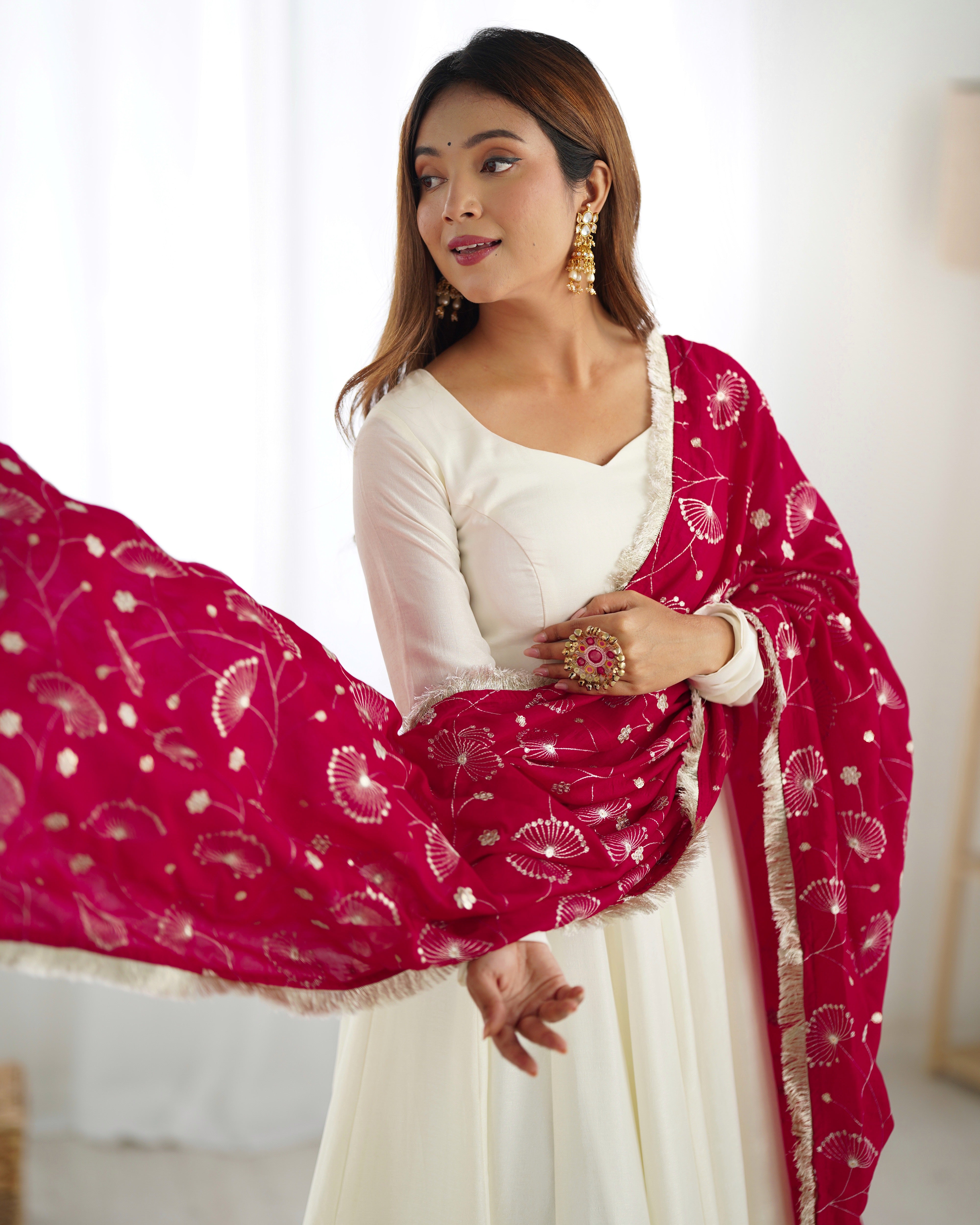 Detailed close-up of red embroidery on dupatta of White Vichitra Silk Anarkali Suit