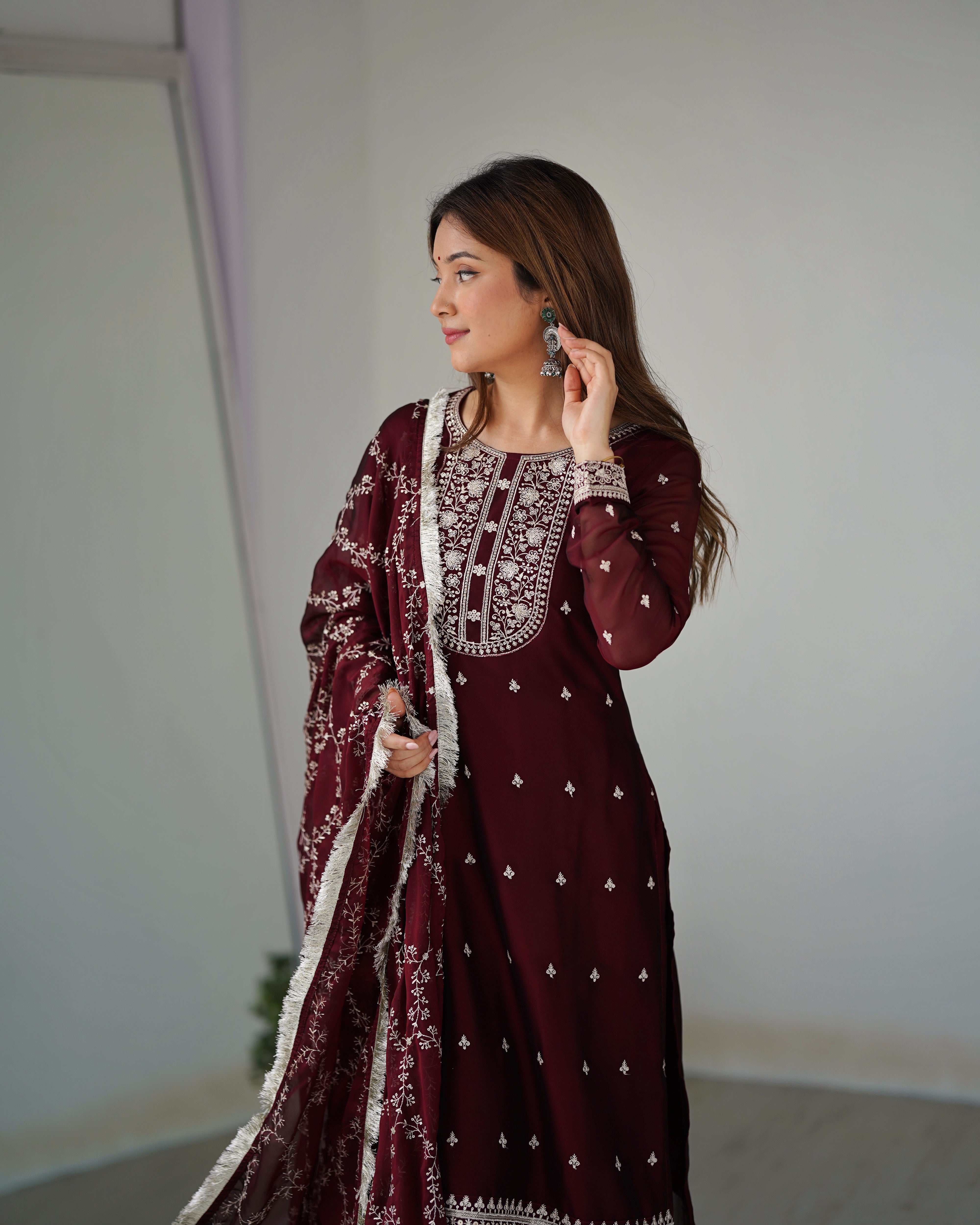 Stylish Ethnic Look Straight Fit Kurta with Dupatta Set in Rangoli Silk Fabric Perfect For Upcoming Festival and Weddings